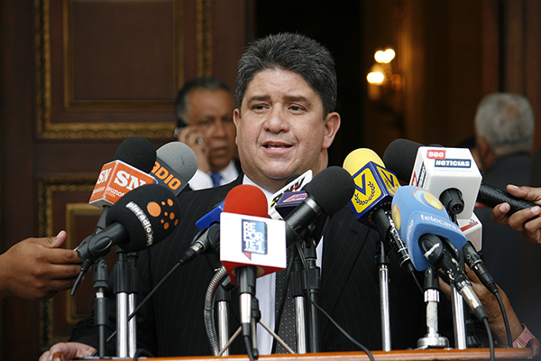 José Gregorio Correa niega que se reunirá con el secretario de la OEA