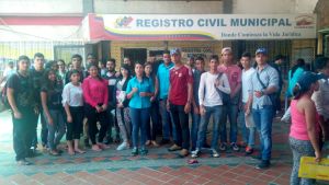 Juventud de La Causa R moviliza a nuevos votantes para su inscripción en el RE