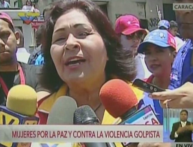 Diputada chavista dice por qué escasean las toallas sanitarias y los pañales (Video)