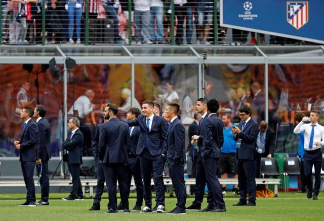 El atlético de Madrid fue el primer en llegar al campo (Foto: Reuters)