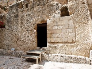 Inicio del proyecto de restauración de la tumba de Cristo en Jerusalén