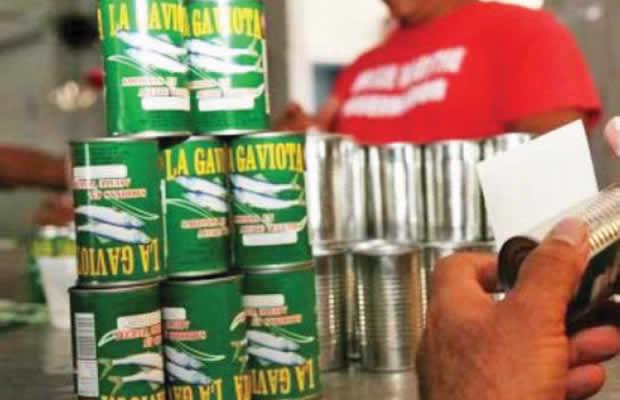 Trabajadores de la empresa La Gaviota exigen pago de salarios