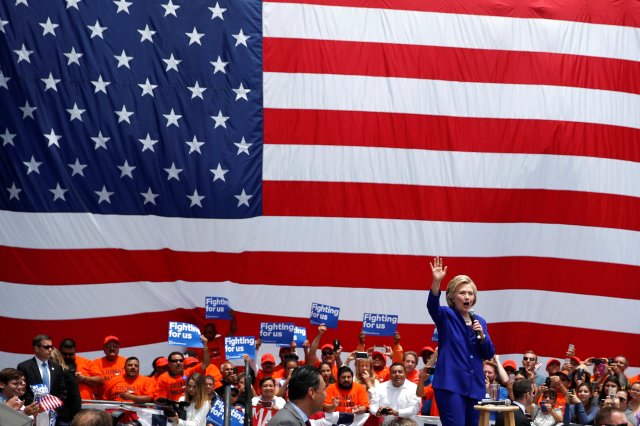 U.S. Democratic presidential candidate Hillary Clinton speaks at a campaign rally in Lynwood, Los Angeles, California, U.S. June 6, 2016. REUTERS/Lucy Nicholson.      TPX IMAGES OF THE DAY