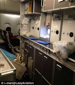 Pánico y heridos en un vuelo de Malaysia Airlines (fotos)