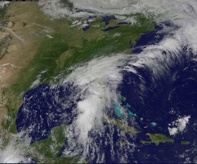 Imagen satelital de la NASA que muestra la tormenta tropical Colin sobre Florida y el sudeste de Estados Unidos