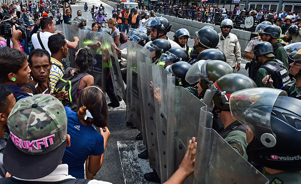 Protestas por escasez se hacen cotidianas en Venezuela