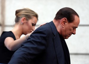 Conversaciones para venta de AC Milan no serán afectadas por estado de salud de Berlusconi