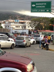 ¡Hay Hambre! Protestan por comida en Catia La Mar