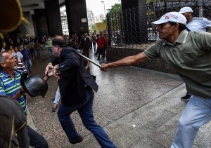Paraguay condena violencia contra diputados opositores en Venezuela