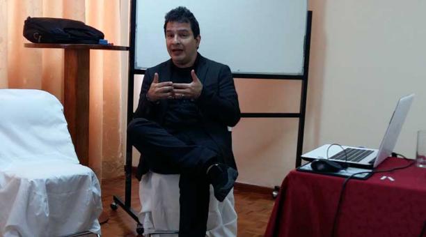 Rafael Uzcátegui, coordinador General del Programa Venezolano de Educación-Acción en Derechos Humanos (Provea), en Quito. Foto: EL COMERCIO