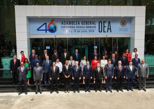 La foto oficial de la 46 Asamblea de la OEA en la que Venezuela brilló por su ausencia