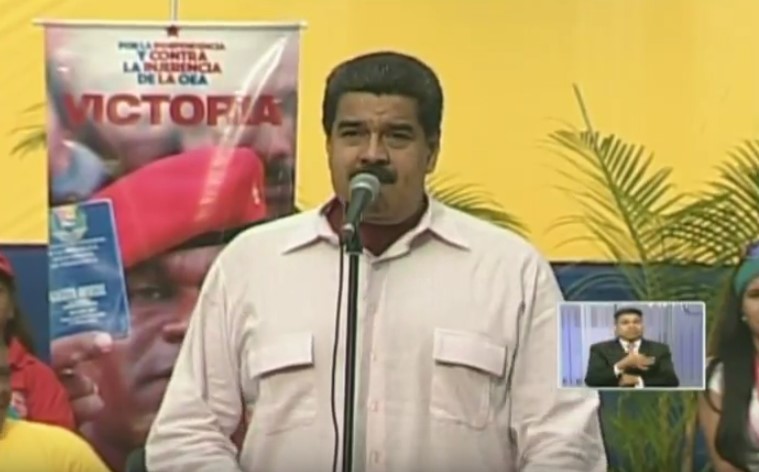 Maduro anuncia la creación de un sistema integrado de salud pública para los educadores