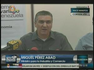 Pérez Abad dice que se ha reactivado la producción de laboratorios
