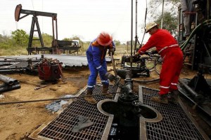 Petróleo venezolano sube a 43,09 dólares