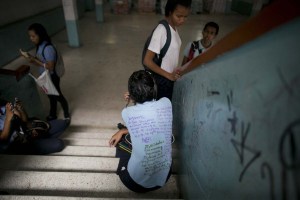 Violencia y poca enseñanza en escuelas venezolanas