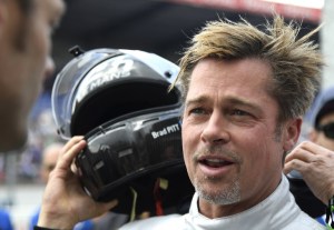 Brad Pitt da la salida en las 24 Horas de Le Mans (fotos)