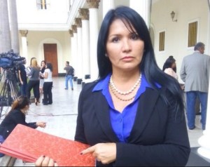 Esta diputada asegura que la madre de Nicolás Maduro es colombiana