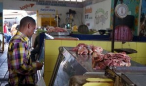 Clientes de carnicerías de Anaco ahora sólo compran huesos