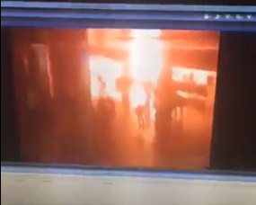 Cámaras de seguridad captaron el momento de la explosión en el aeropuerto de Estambul (Videos)