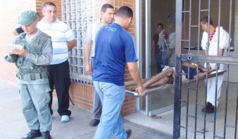 A golpes mataron a preso en celdas de Polisotillo