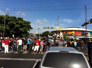 #30Jun: Al menos dos protesta en el estado Vargas por escasez de alimentos