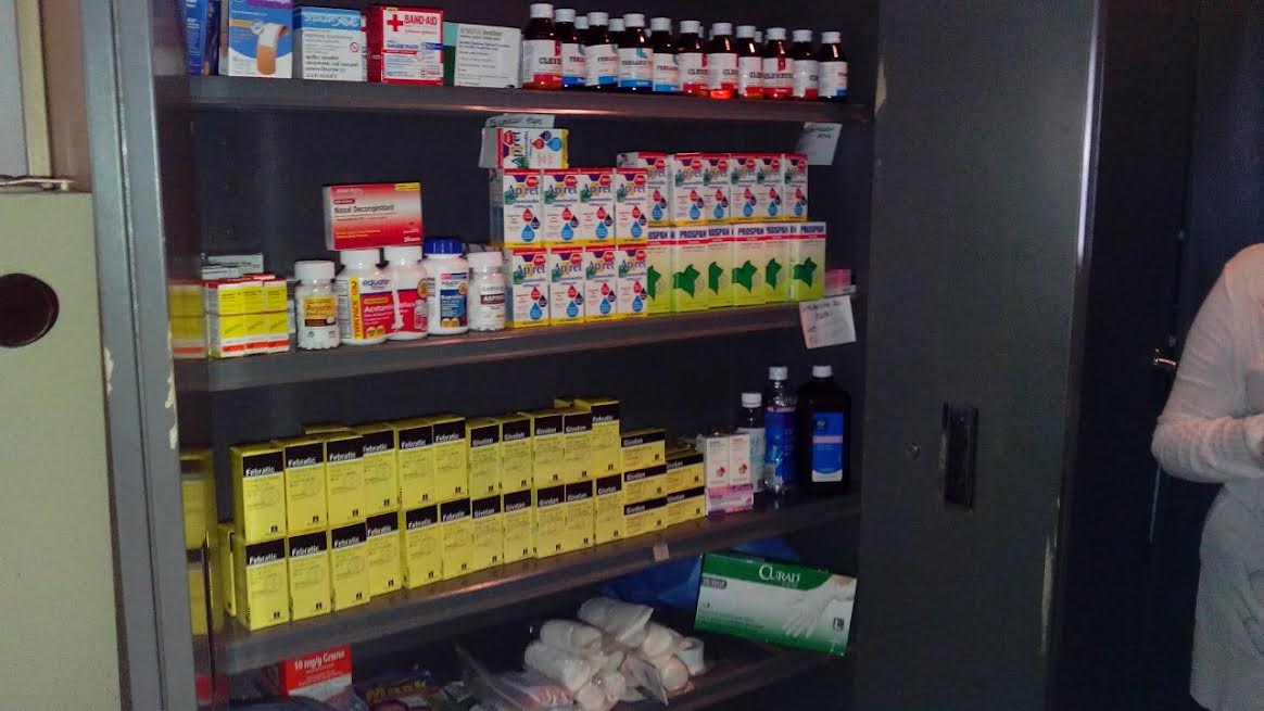 Fundación Manos Para Vargas dona medicinas a población de Galipán (Fotos)