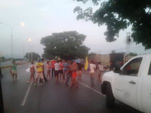 Reportan protesta en Anzoátegui por falta de comida este #04Jul (Fotos)