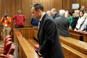 Pistorius descarta la apelación a su condena por el asesinato de su novia