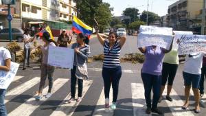 Protestan por escasez de alimentos en Cumaná este #07Jul (Fotos y Video)