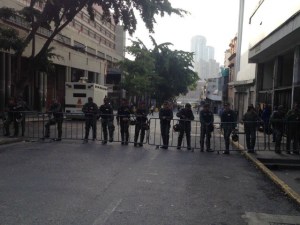La GNB rodea el Palacio de Justicia por audiencia a Leopoldo López