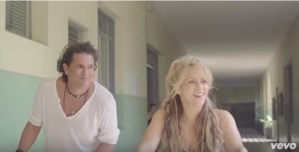 Estrenan video de “La Bicicleta”, el nuevo tema de Carlos Vives y Shakira