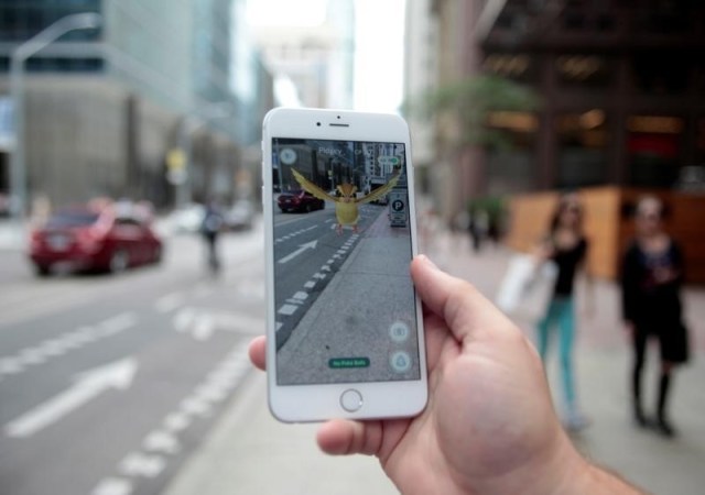 En la imagen, un Pokemon en un móvil con la aplicación Pokemon Go en Toronto. Foto: REUTERS/Chris Helgren
