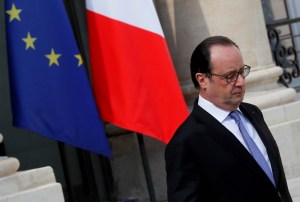 Hollande estudia prolongar el estado de emergencia durante seis meses