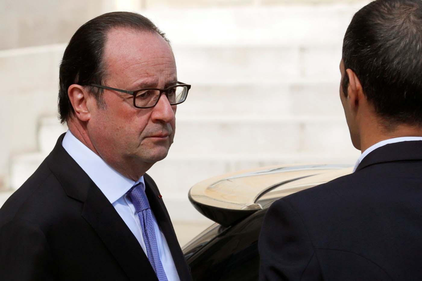 Hollande: Hay muchos niños y muchos extranjeros entre las víctimas de Niza