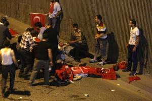 Intentona golpista en Turquía dejó 42 muertos en la ciudad de Ankara