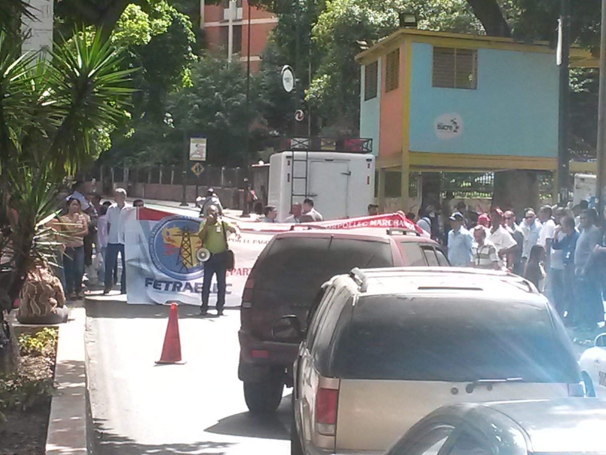 Trabajadores de Corpoelec protestan en El Marqués #15Jul