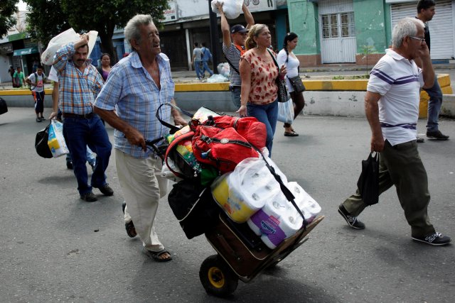 REUTERS/Carlos Eduardo Ramirez