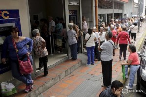 Abuelos cobrarán pensiones desde este 15 de mayo con nuevo incremento
