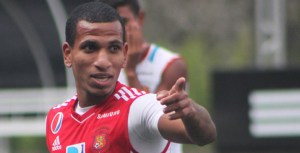 El venezolano Rómulo Otero llegó a Brasil para cerrar fichaje con Atlético Mineiro