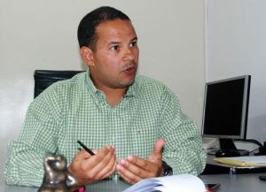 Concejal Mercado: Es falso que el Gobierno quiera diálogo porque se niegan a activar el revocatorio este año