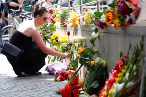 Velas, flores y lágrimas tras la matanza de Múnich