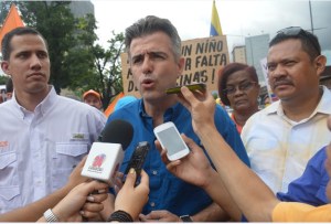 Feo la Cruz exige liberación de Leopoldo López y fecha del revocatorio para iniciar diálogo con el gobierno