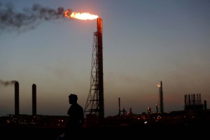 Irán desplaza a Venezuela como proveedor de petróleo a España