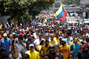Almagro pide al CNE no manipular plazos, ofrece observación para Revocatorio y marcha del 1 de septiembre