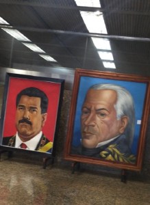 El culto a Maduro llega al BCV (foto + ¡qué pena con Francisco de Miranda!)