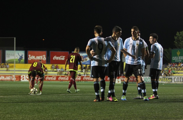 Argentina elimina a Venezuela en la semifinal del Torneo Internacional del Cotif