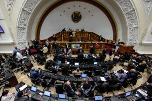 Asamblea Nacional aprobó acuerdo de emplazamiento al CNE por cronograma del RR