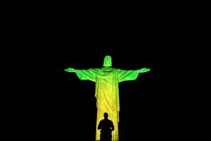 Protestas ensombrecen el ambiente a horas de la apertura de Rio-2016