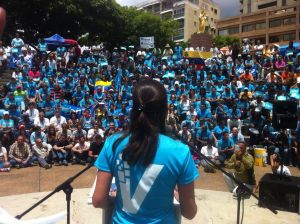Machado: Sociedad civil exige RR 2016 o elecciones ya, canal humanitario y derecho a protestar
