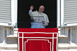 Papa Francisco pide responder con bondad a los “gestos de odio” en el mundo